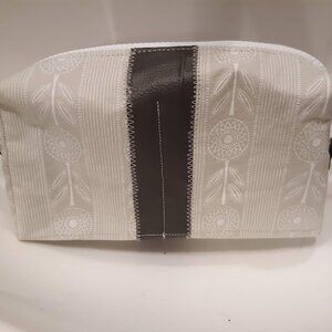 New Dreamcatcher twill Travel bag Clutch Wallet Pouch Wristlet hanging case Gray